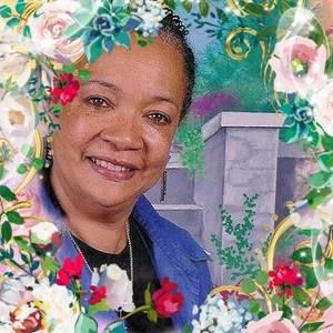 Meet your Posher, Larraine